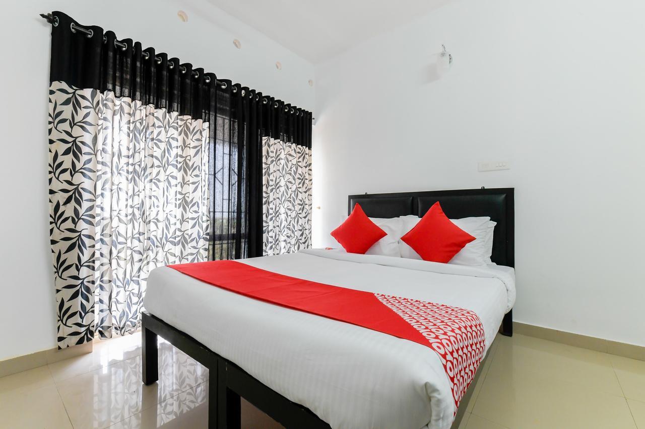 Oyo 11891 Amare Beach Resorts Alappuzha Exteriör bild