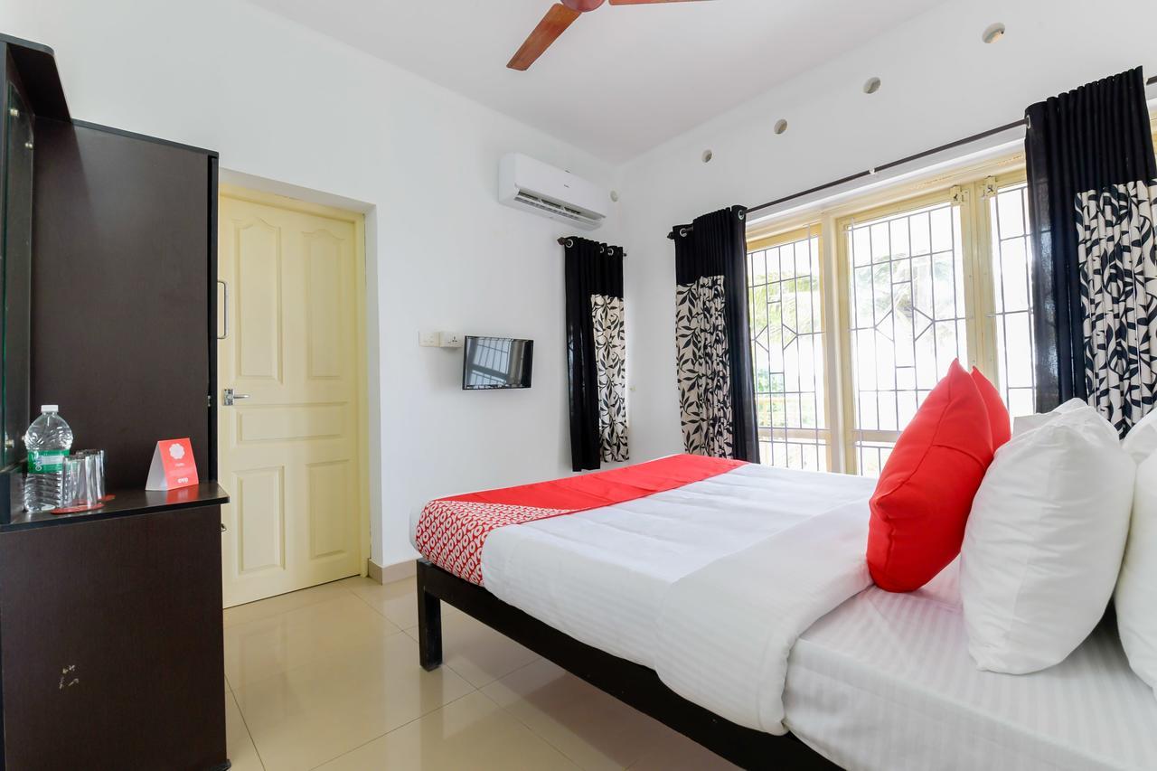 Oyo 11891 Amare Beach Resorts Alappuzha Exteriör bild